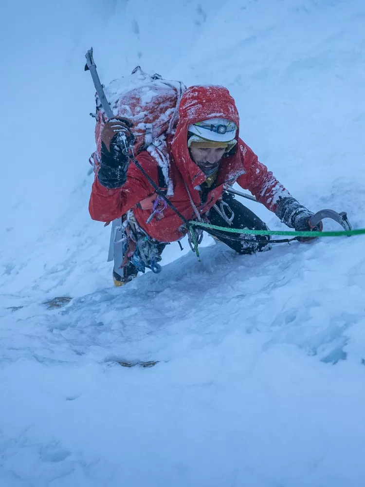 Brasileiro conta como sobreviveu a avalanche: ‘Luta contra o tempo’